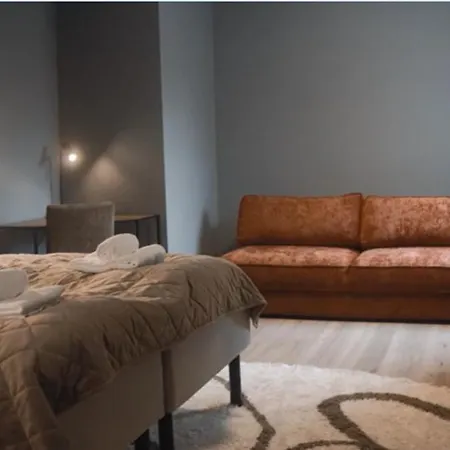 Bjerkvik Hotell 브예르크빅