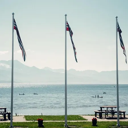 호텔 Bjerkvik Hotell 4*