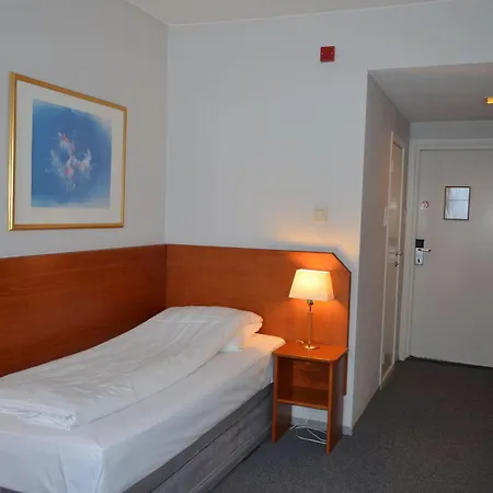Bjerkvik Hotell 호텔 브예르크빅