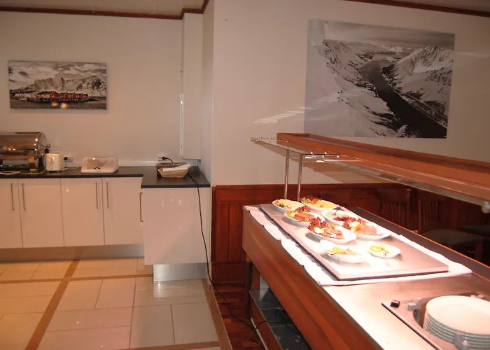 Hotell Enter Hotell Bjerkvik 4*